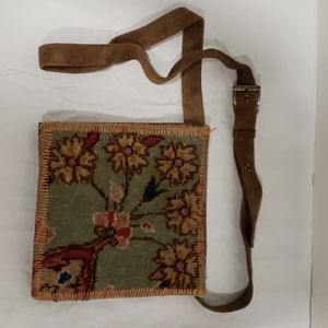 Crossbody handmade carpet bag